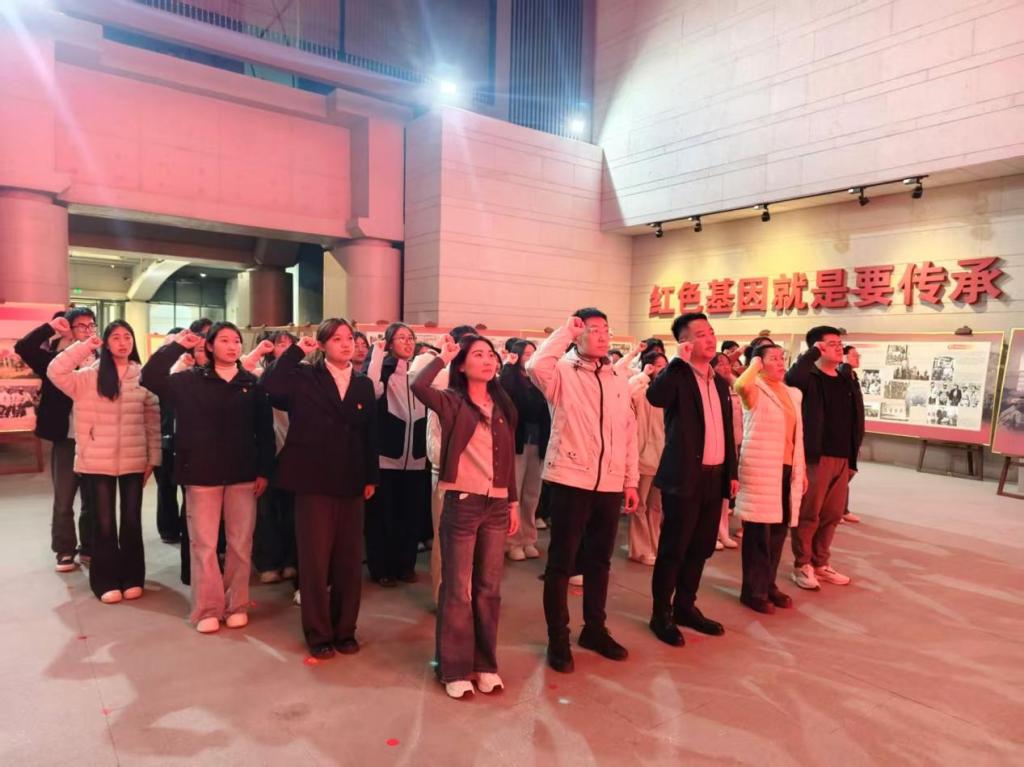铁道游击队2.png