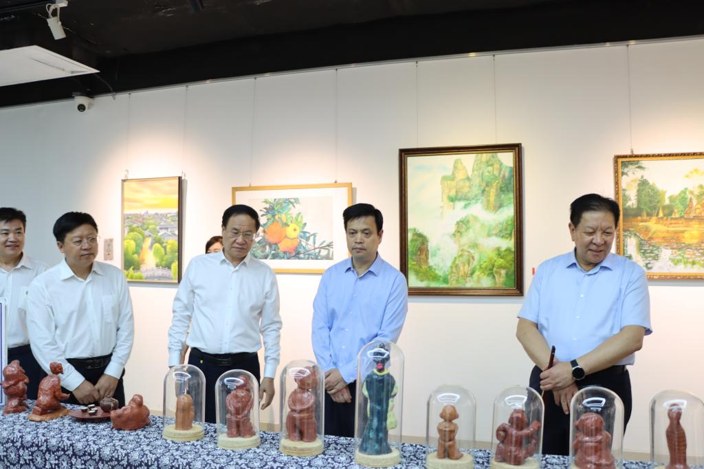 20240929枣庄市教育书画研究院揭牌8.JPG